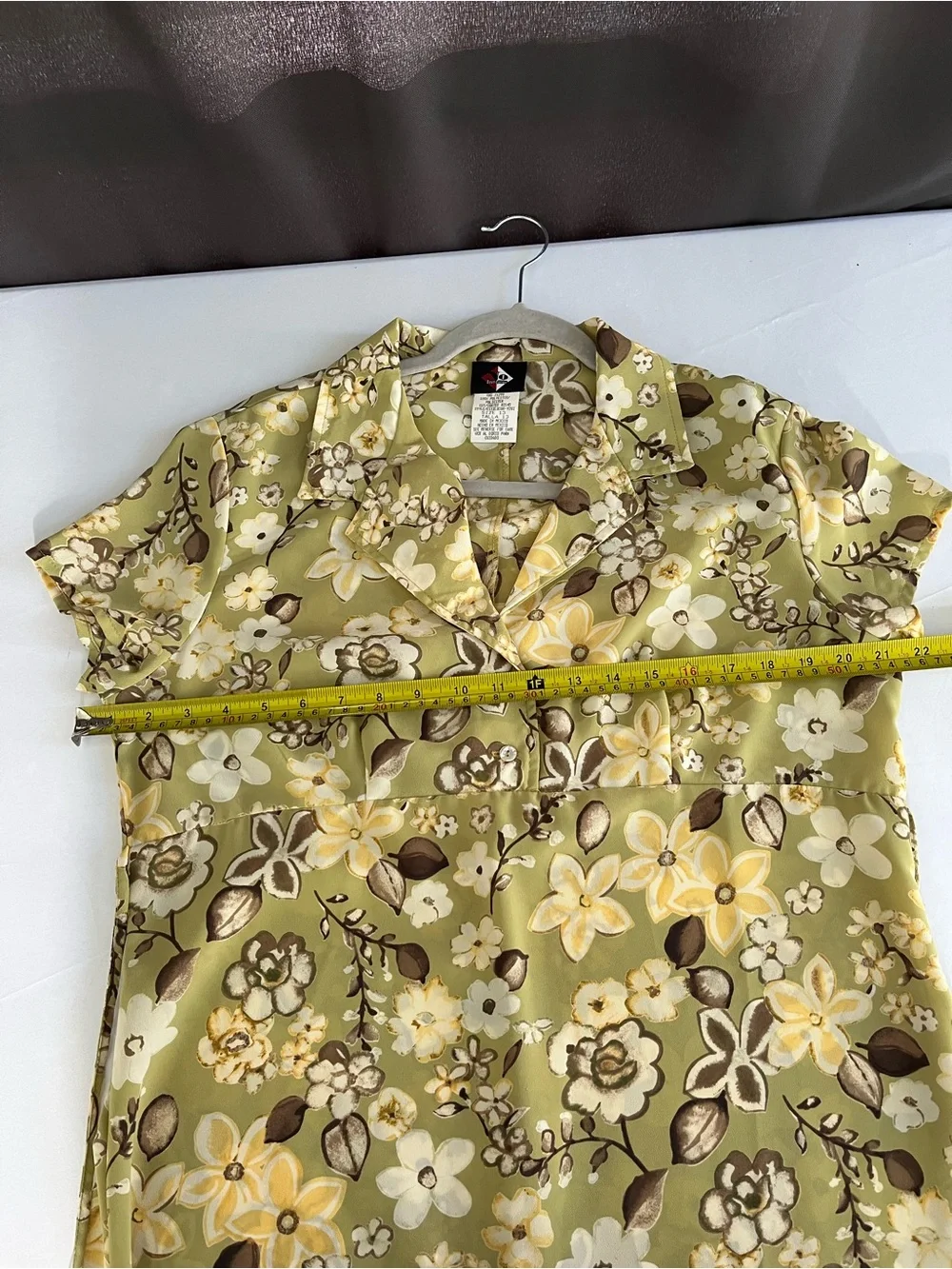 No Boundaries vintage size green